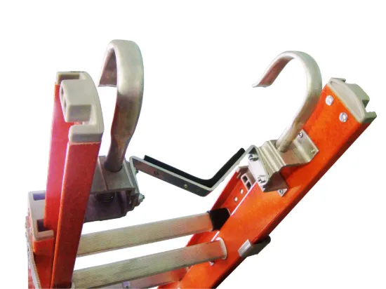 LOUISVILLE LADDER COMBINATION POLE GRIP & CABLE HOOK, PK-E03B